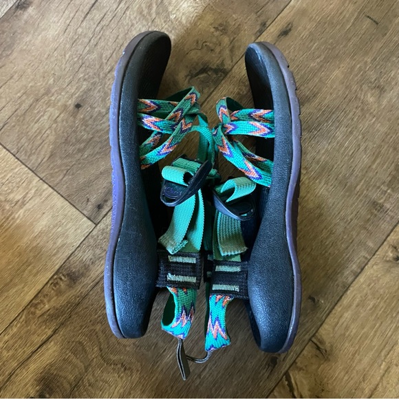 Chaco ZX1 EcoTread Sport Sandals Mint Leaf Pink Purple size 4 Girls - Picture 7 of 8